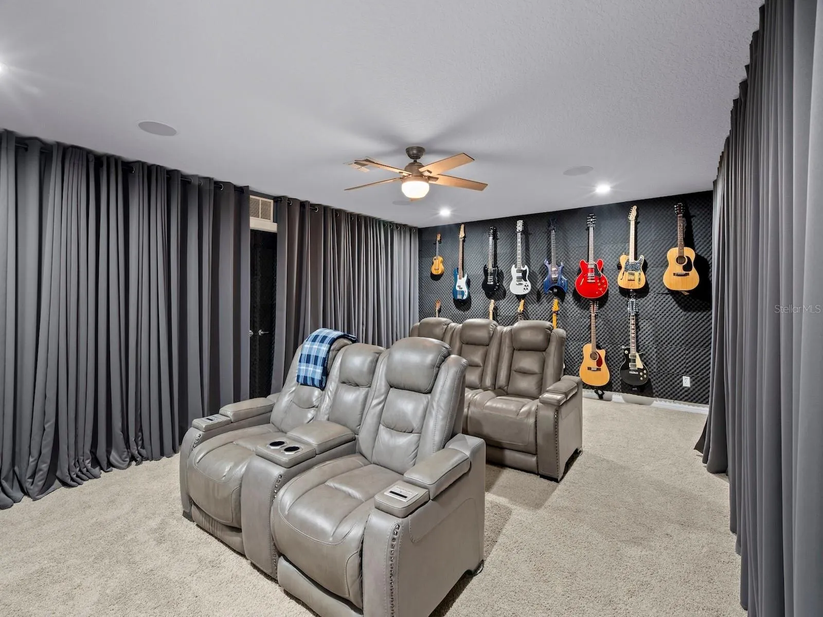 2618 MEAD AVE