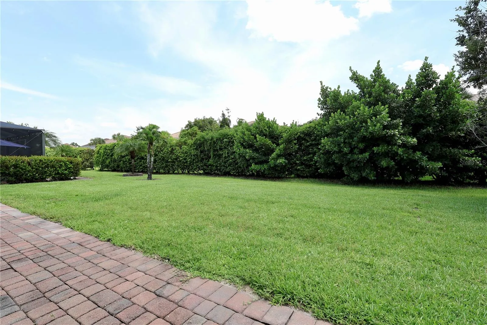 2338 HEYDON CIR E