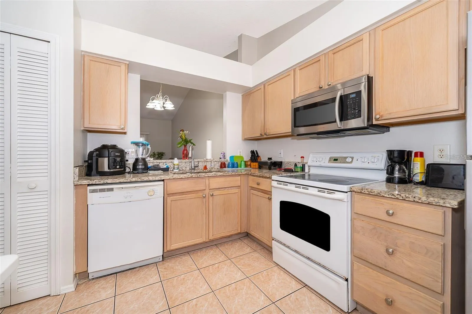 13403 FAIRWAY GLEN DR #203, #203