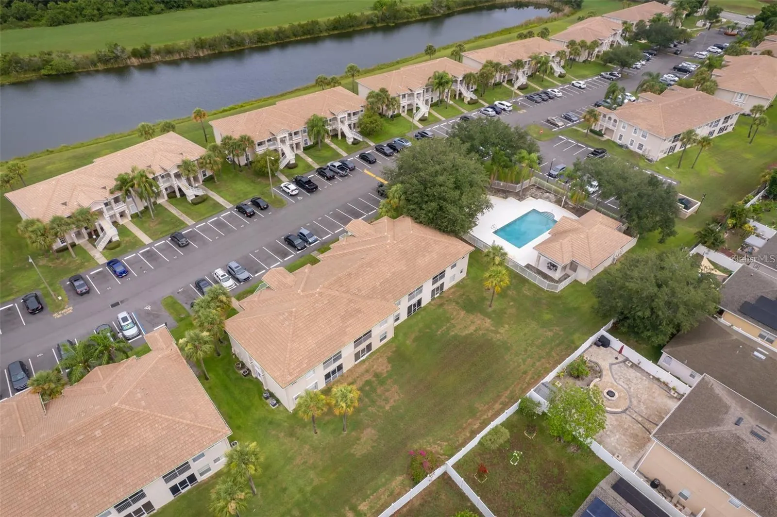 13403 FAIRWAY GLEN DR #203, #203