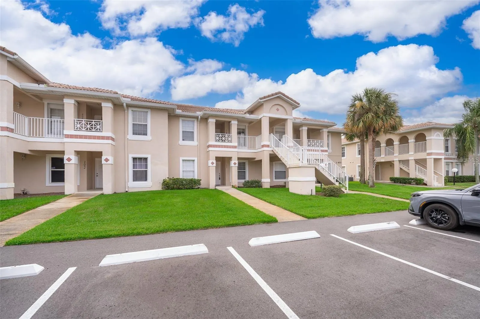 13403 FAIRWAY GLEN DR #203, #203
