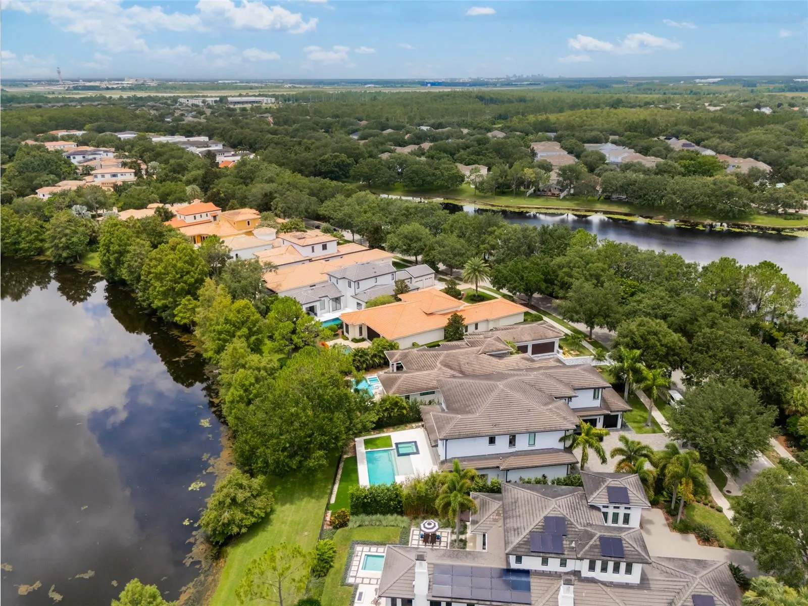 10244 KENSINGTON SHORE DR