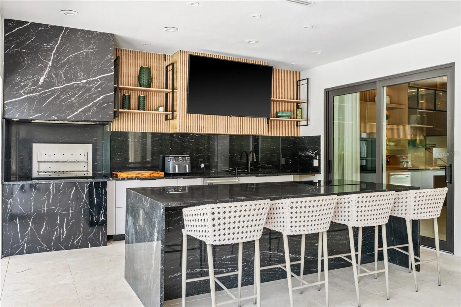10244 KENSINGTON SHORE DR