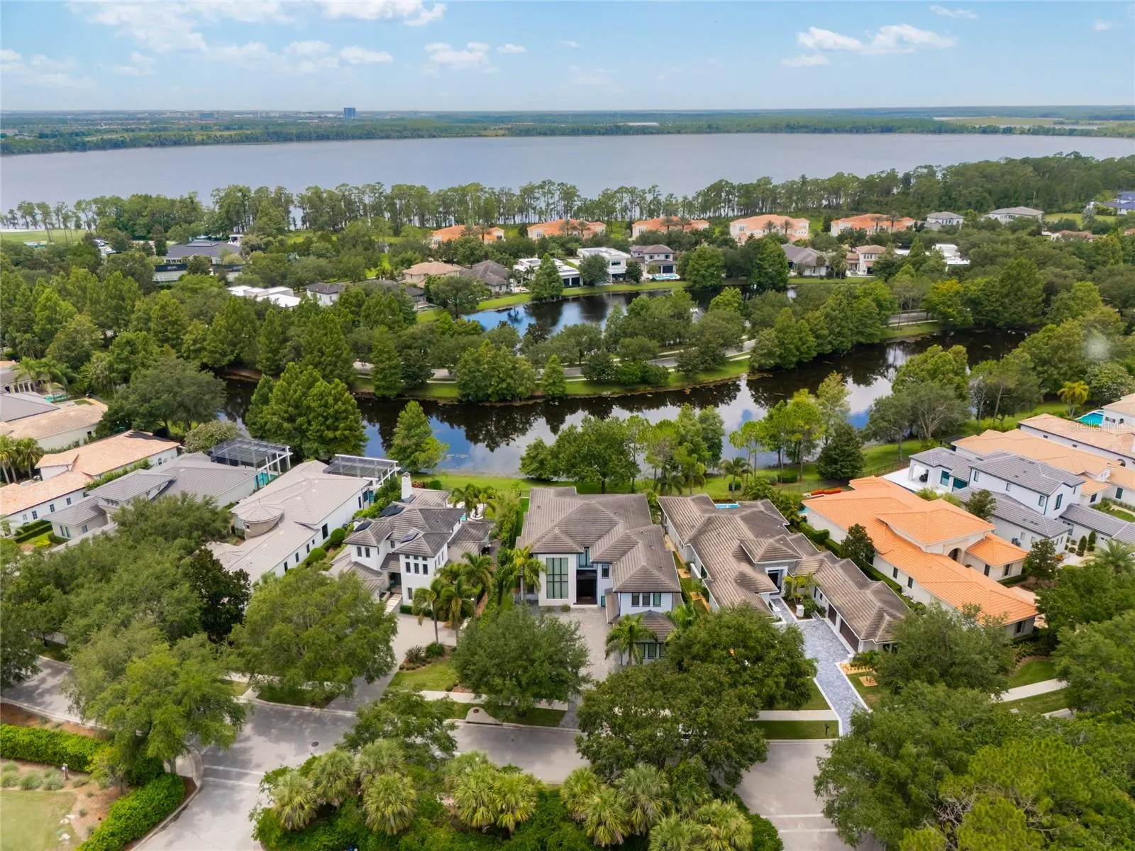 10244 KENSINGTON SHORE DR