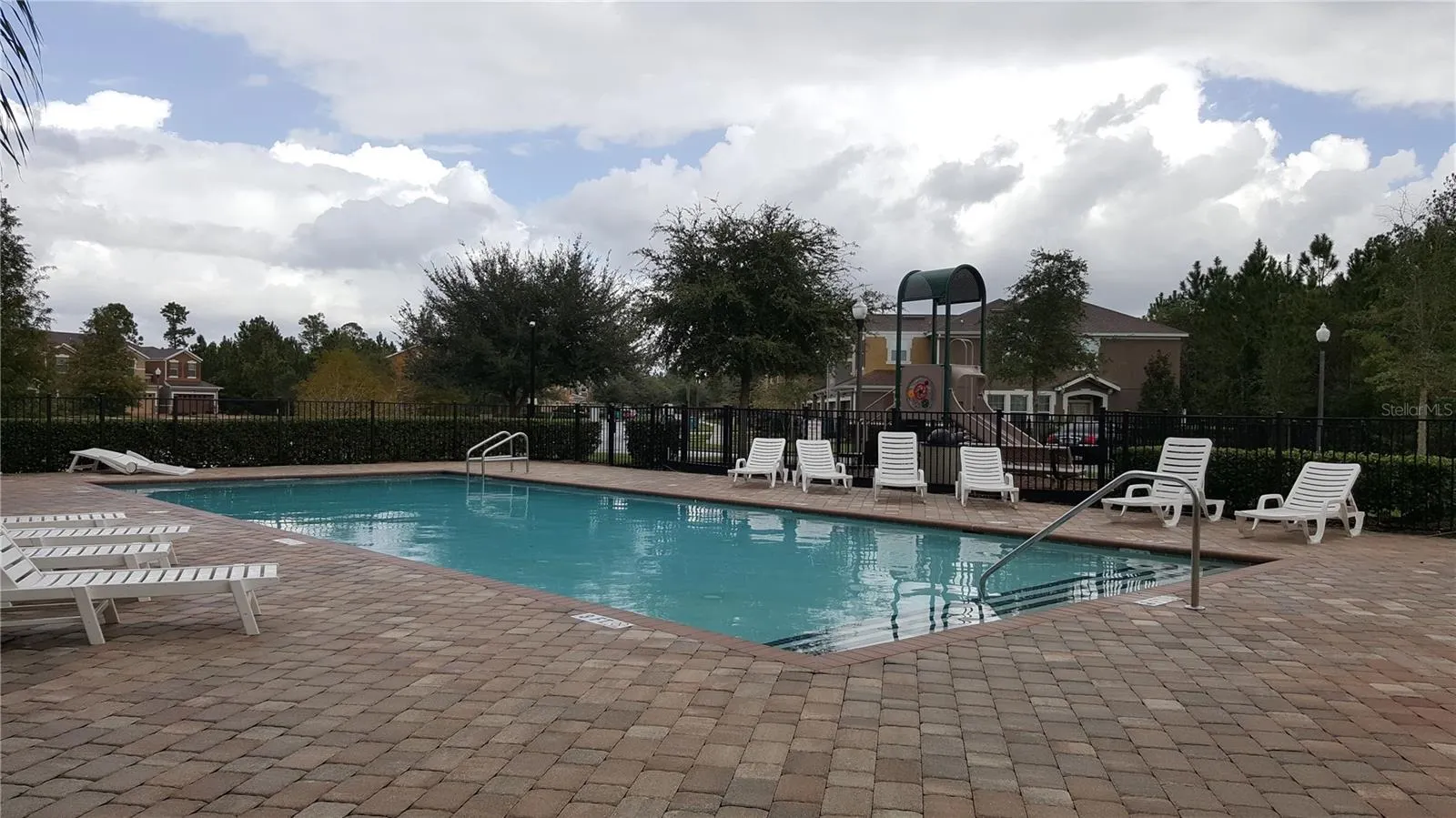 9434 SILVER BUTTONWOOD ST