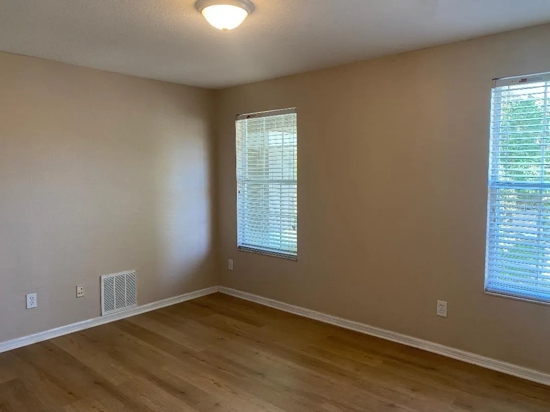 11080 TAEDA DR