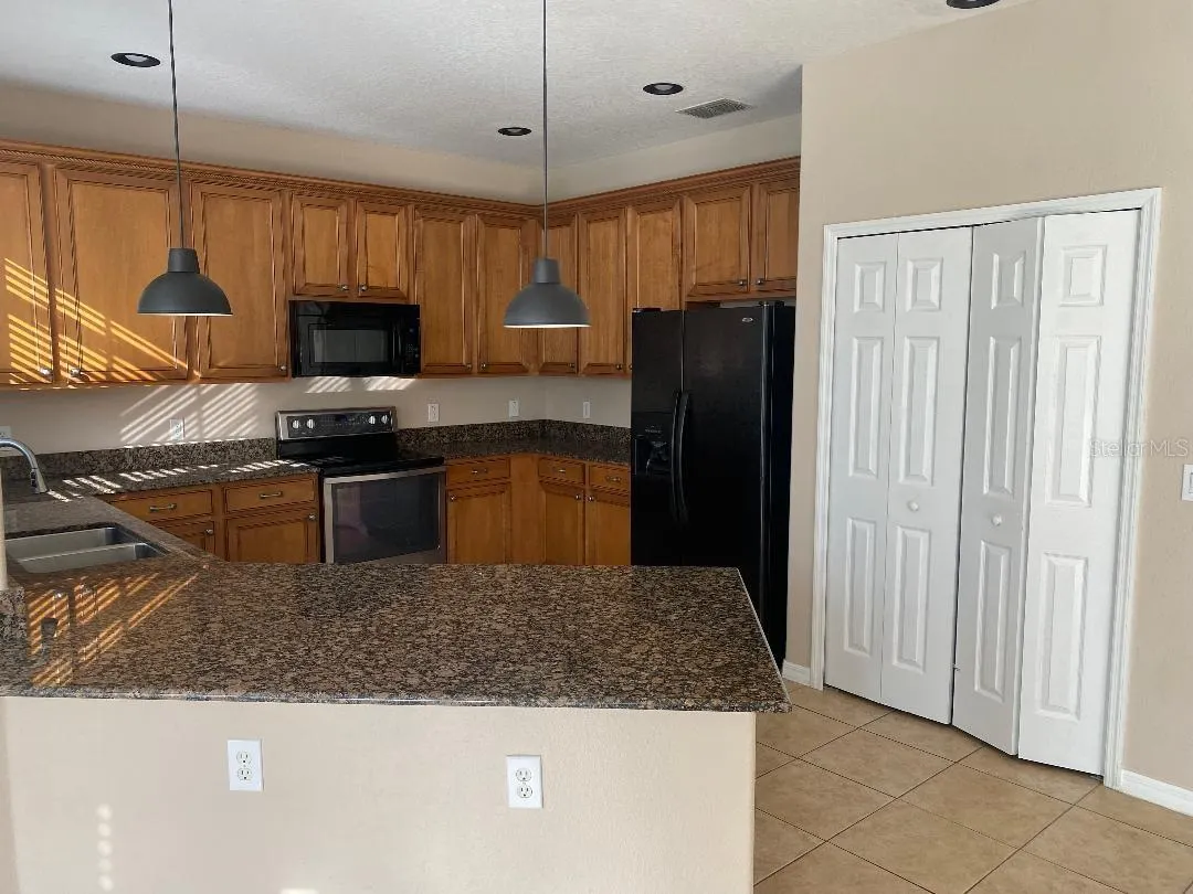 11080 TAEDA DR