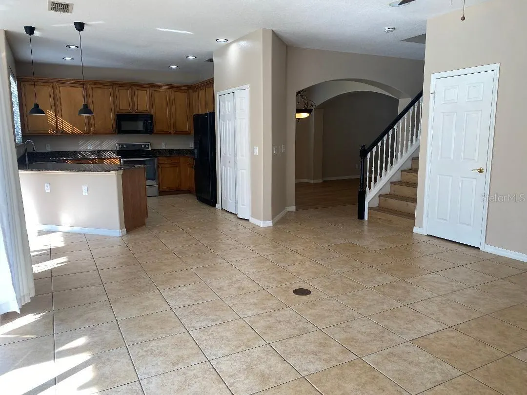 11080 TAEDA DR