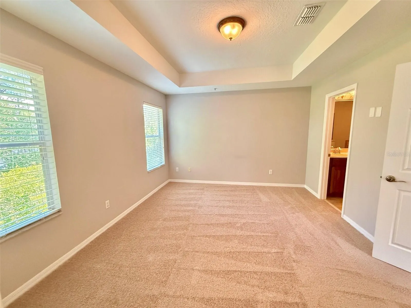 9244 SWEET MAPLE AVE