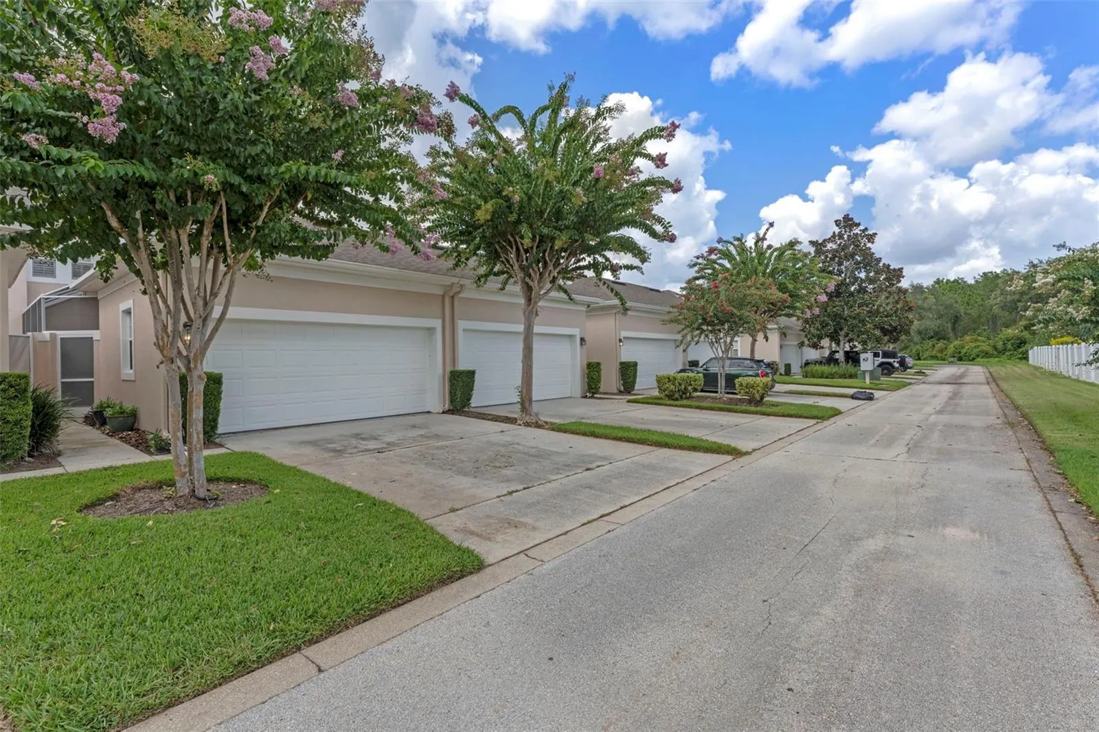 8959 SILK BAY PL