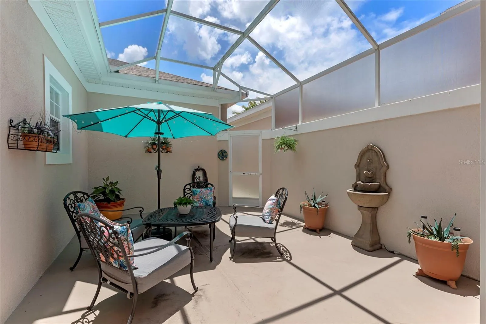 8959 SILK BAY PL