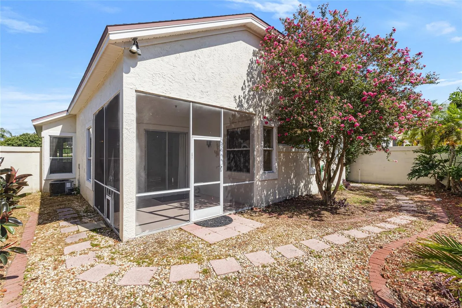 14447 WINDCHIME LN