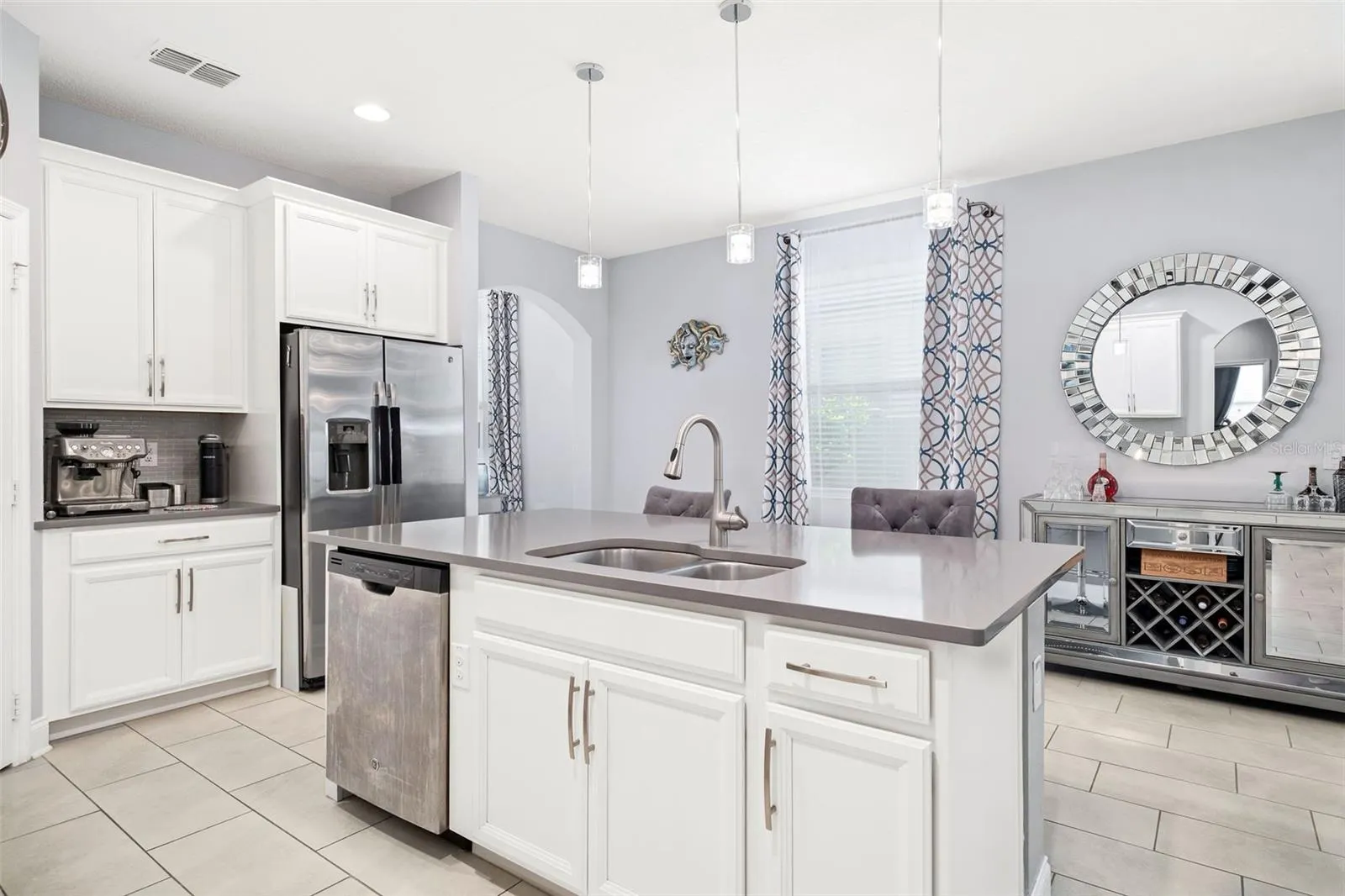 1136 NARCOOSSEE DEL SOL BLVD