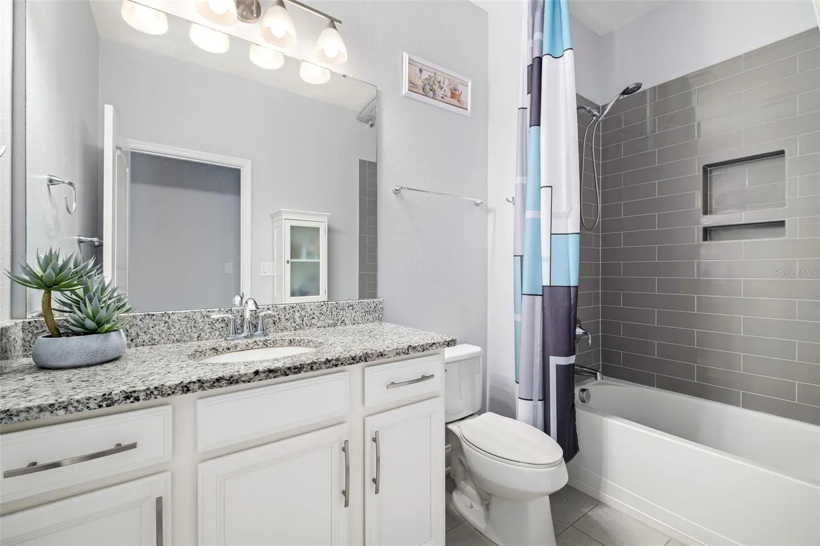 1136 NARCOOSSEE DEL SOL BLVD
