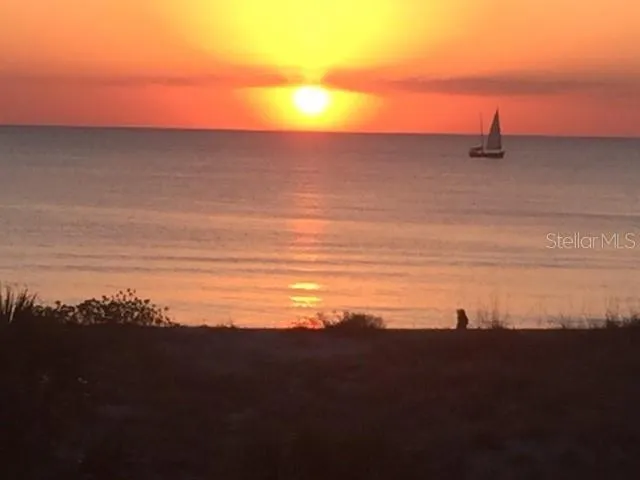 1210 CASEY KEY RD