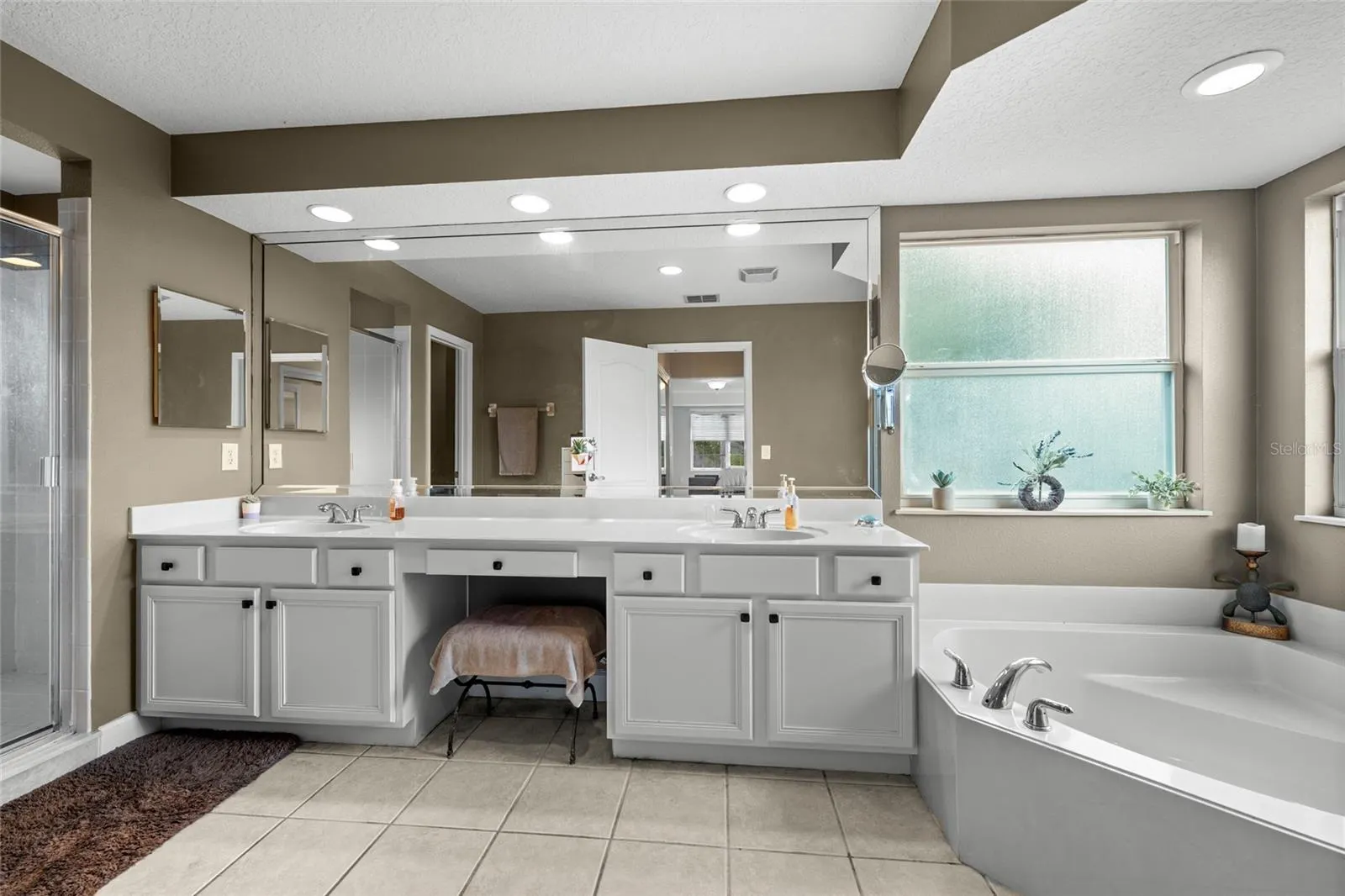 12925 ISLAMORADA DR