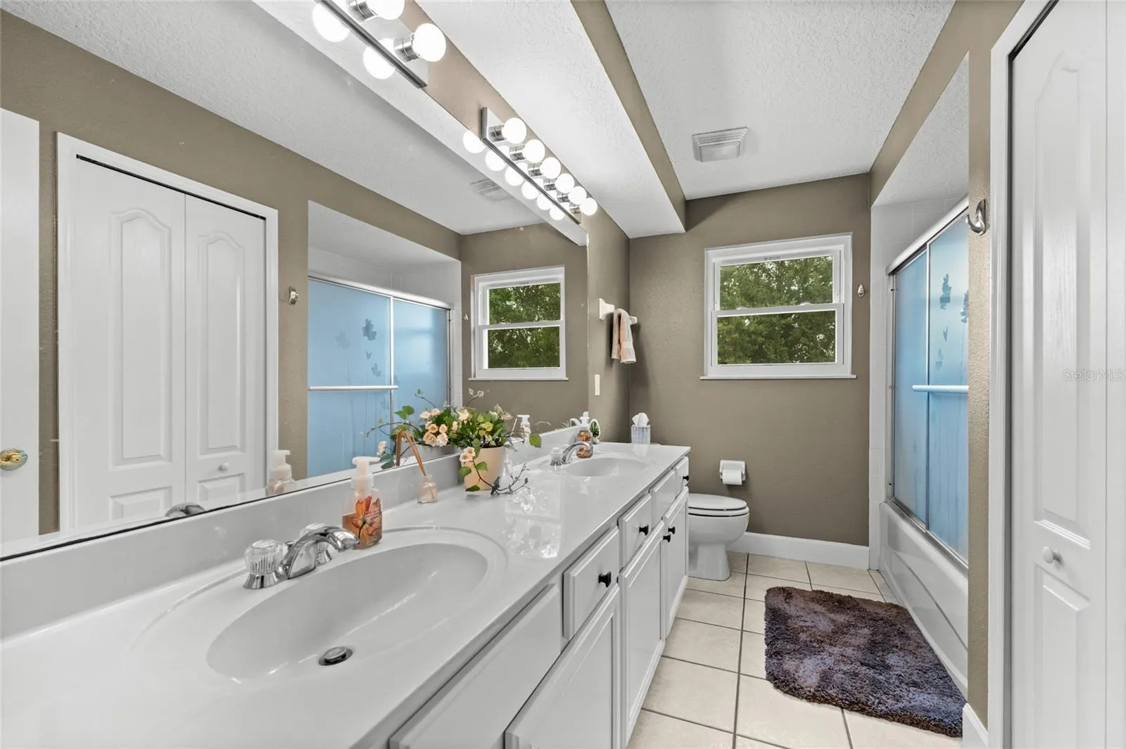 12925 ISLAMORADA DR