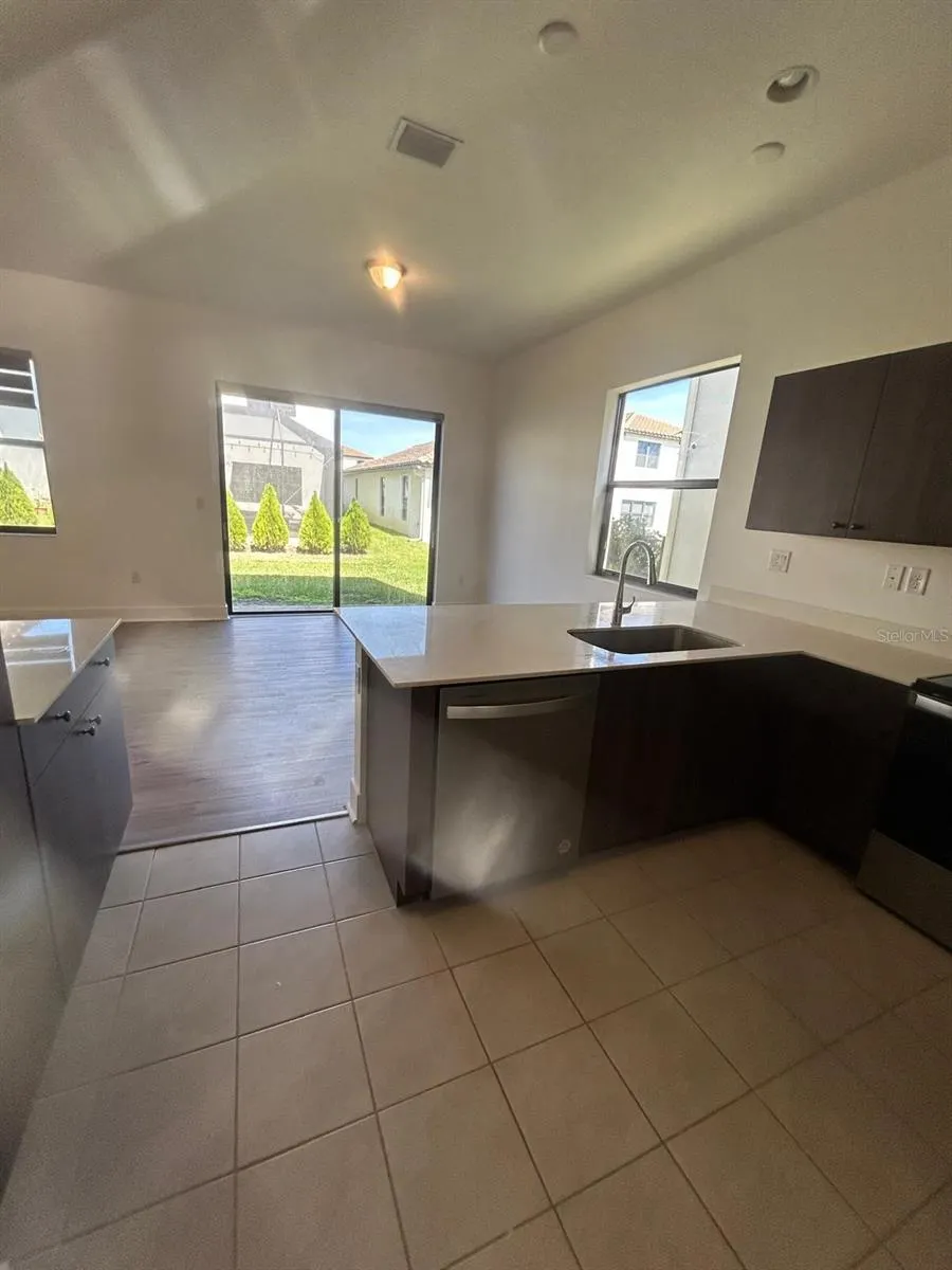 5525 AGOSTINO WAY