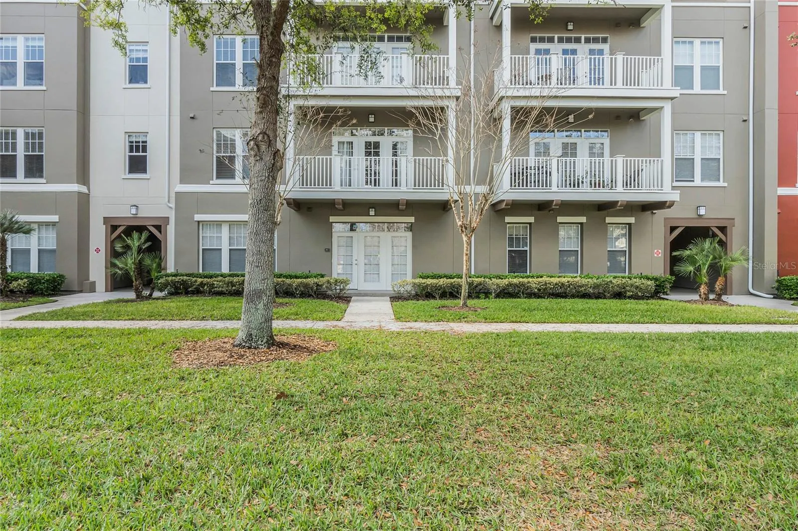1400 CELEBRATION AVE #203, #203