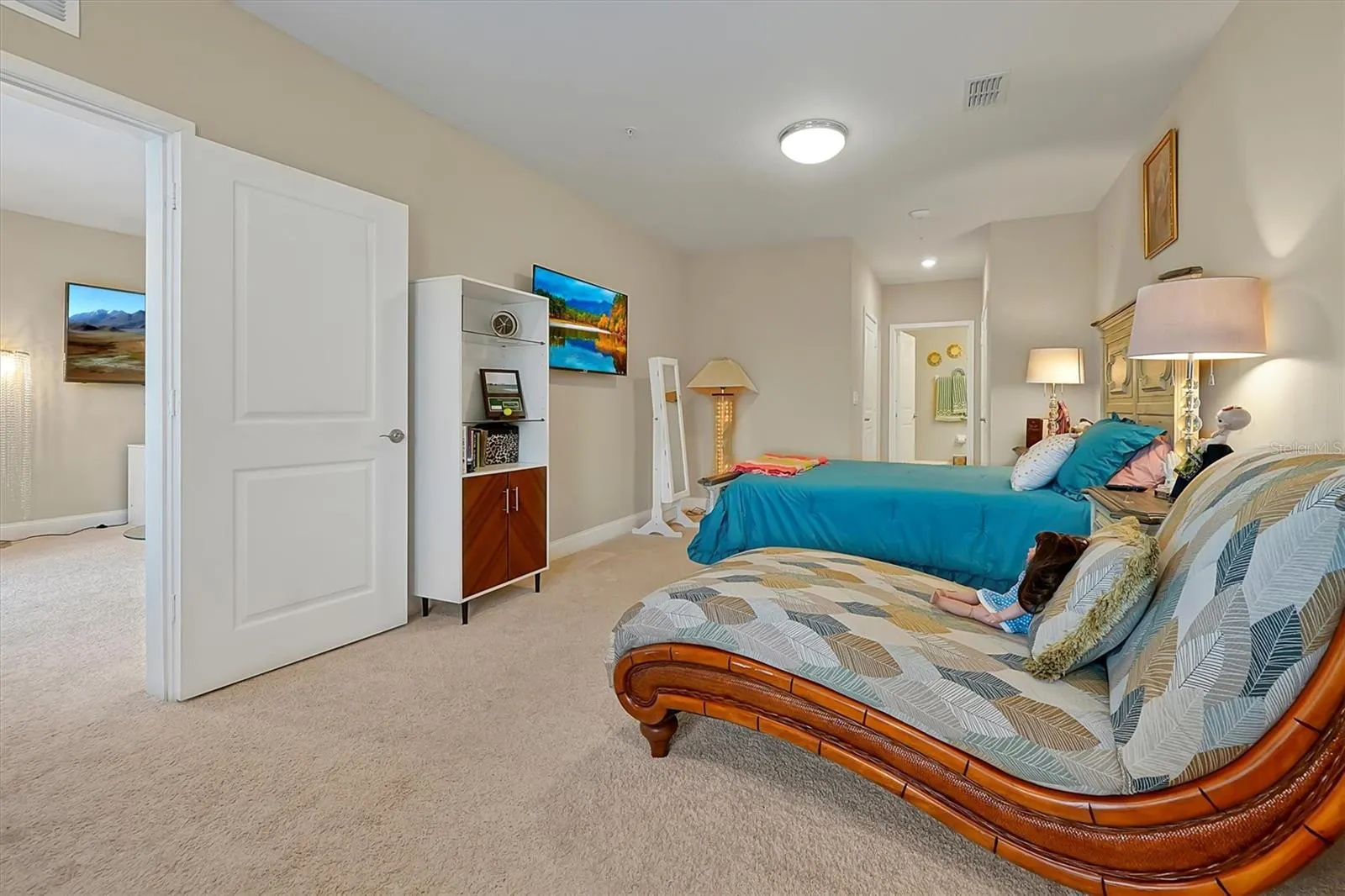 7565 LAUREATE BLVD #3308, #3308