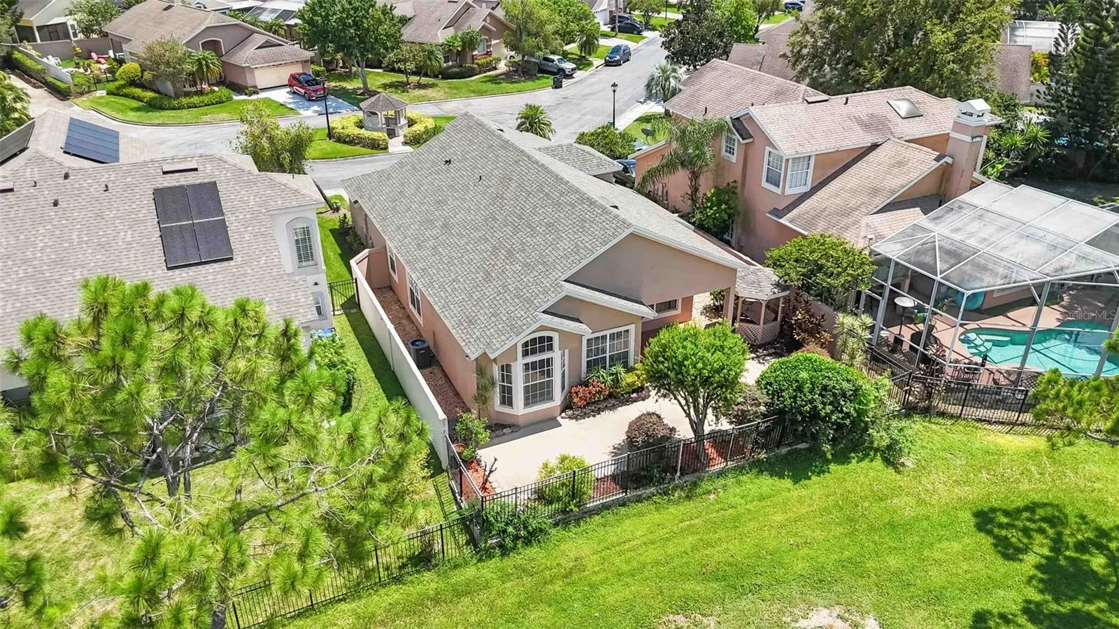 14319 TAMBOURINE DR