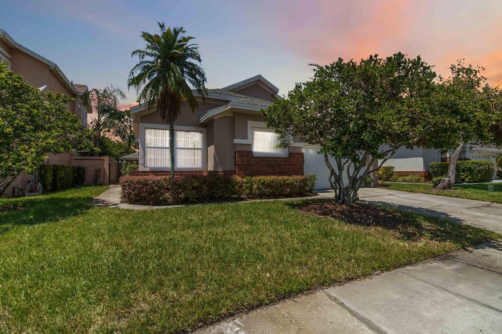 14319 TAMBOURINE DR