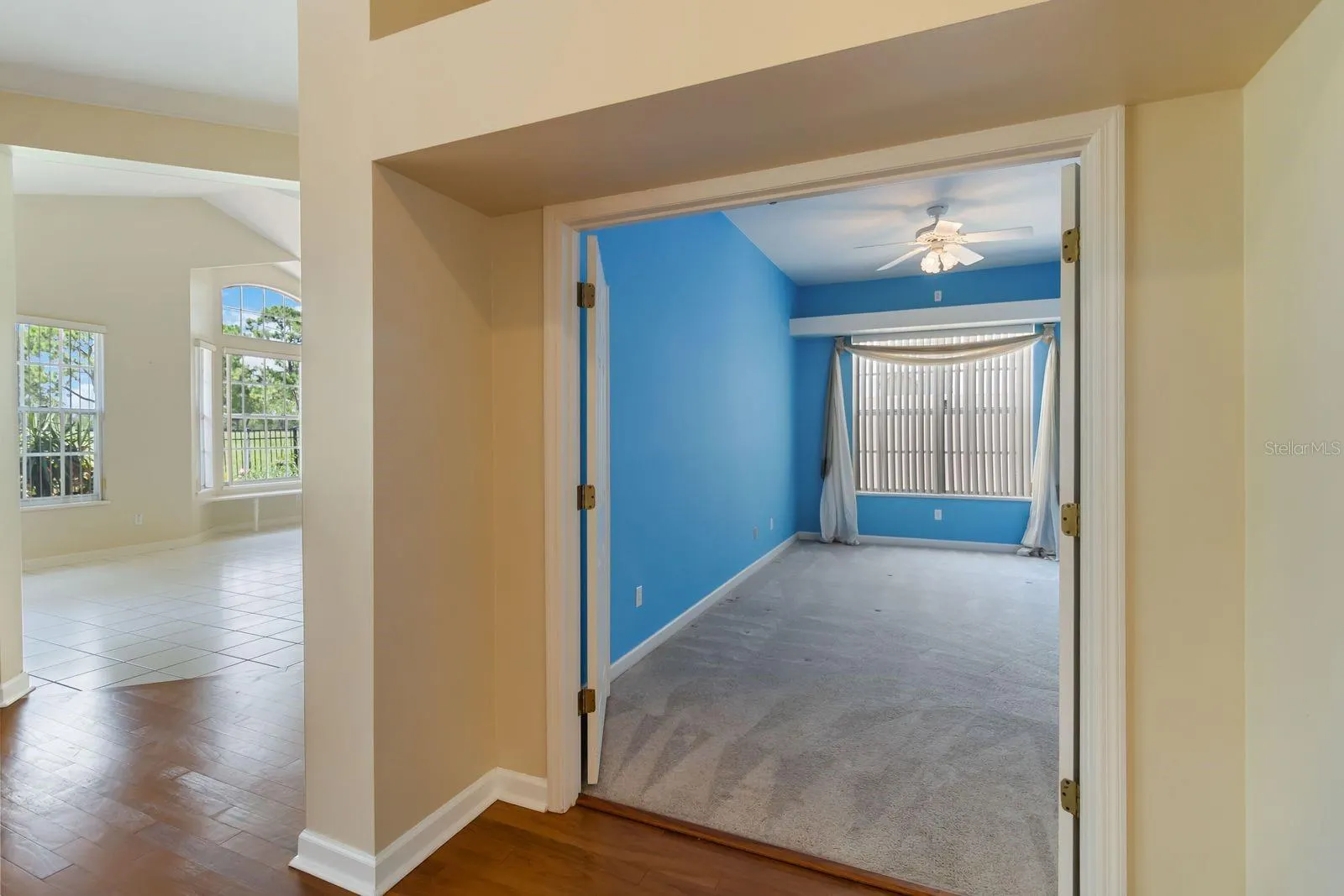 14319 TAMBOURINE DR
