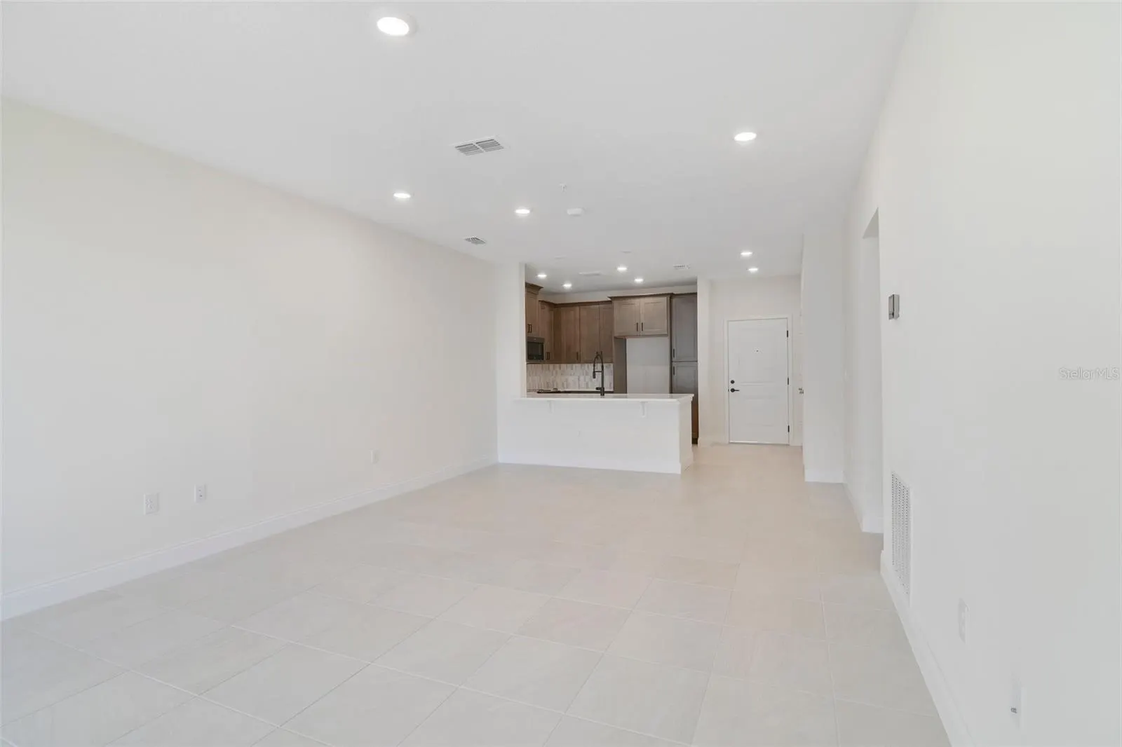 7557 LAUREATE BLVD #6301, #6301