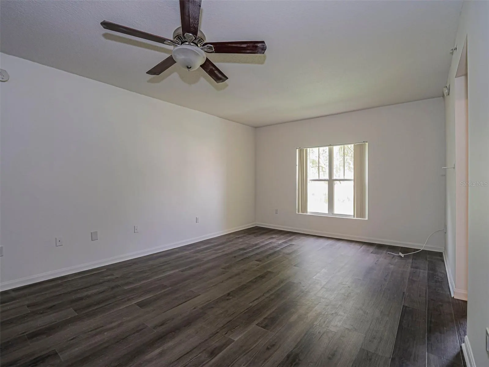 5090 FAIRWAYS CIR #H206, #H206