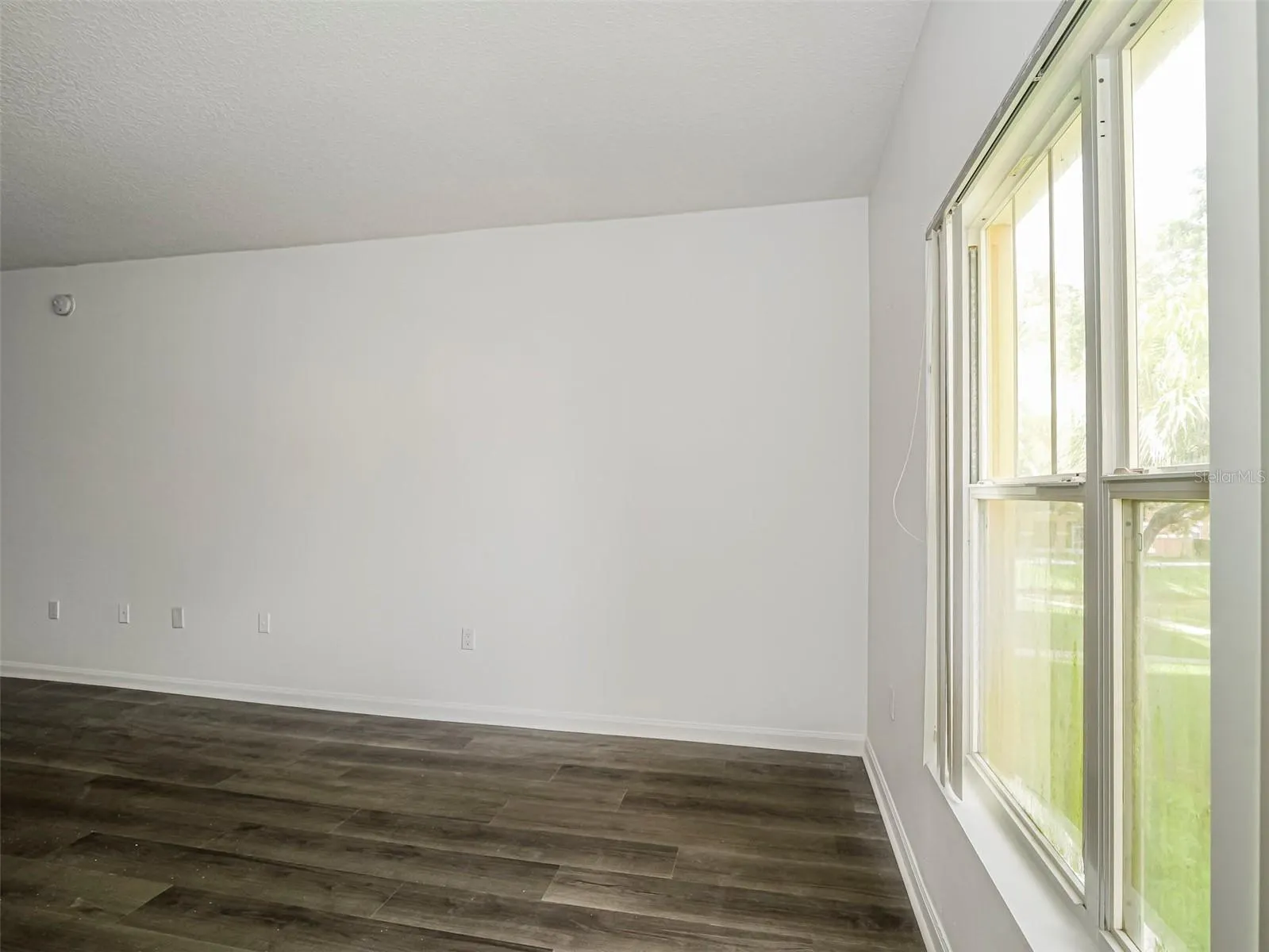 5090 FAIRWAYS CIR #H206, #H206