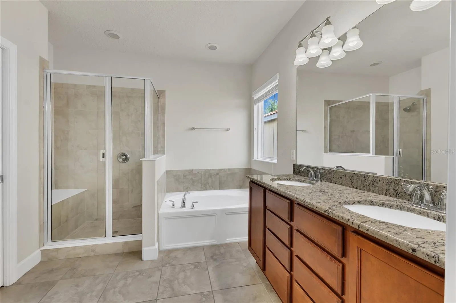 12026 AUTUMN FERN LN