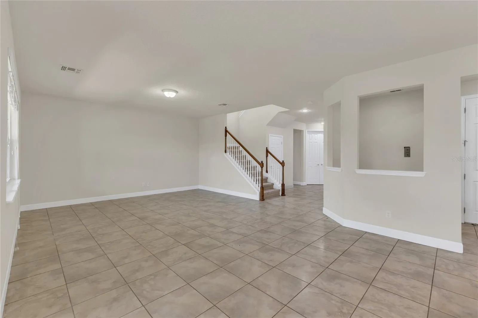 12026 AUTUMN FERN LN