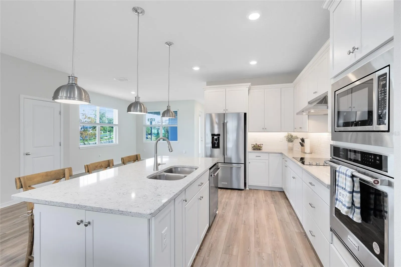 10209 FOLLY BEACH RD