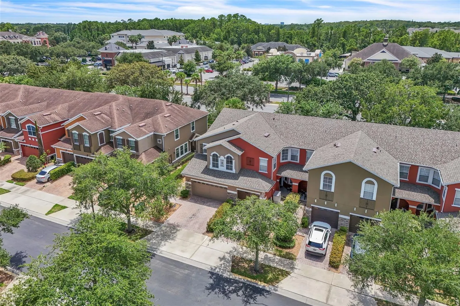 9462 SILVER BUTTONWOOD ST