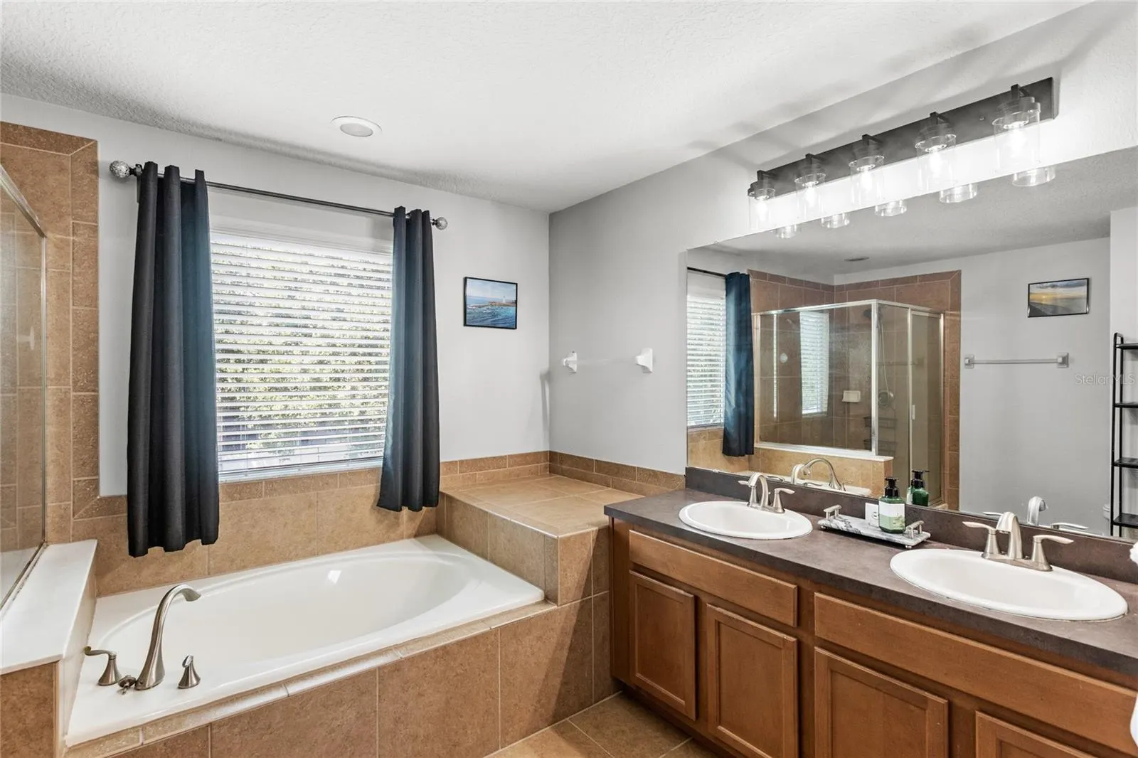 13141 MOSS PARK RIDGE DR
