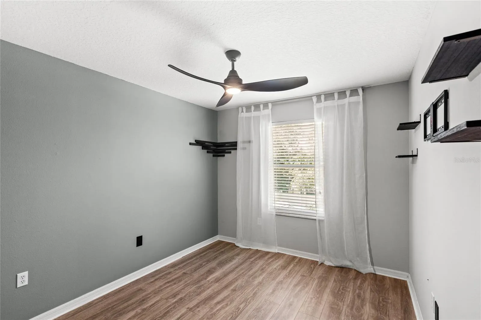 13141 MOSS PARK RIDGE DR