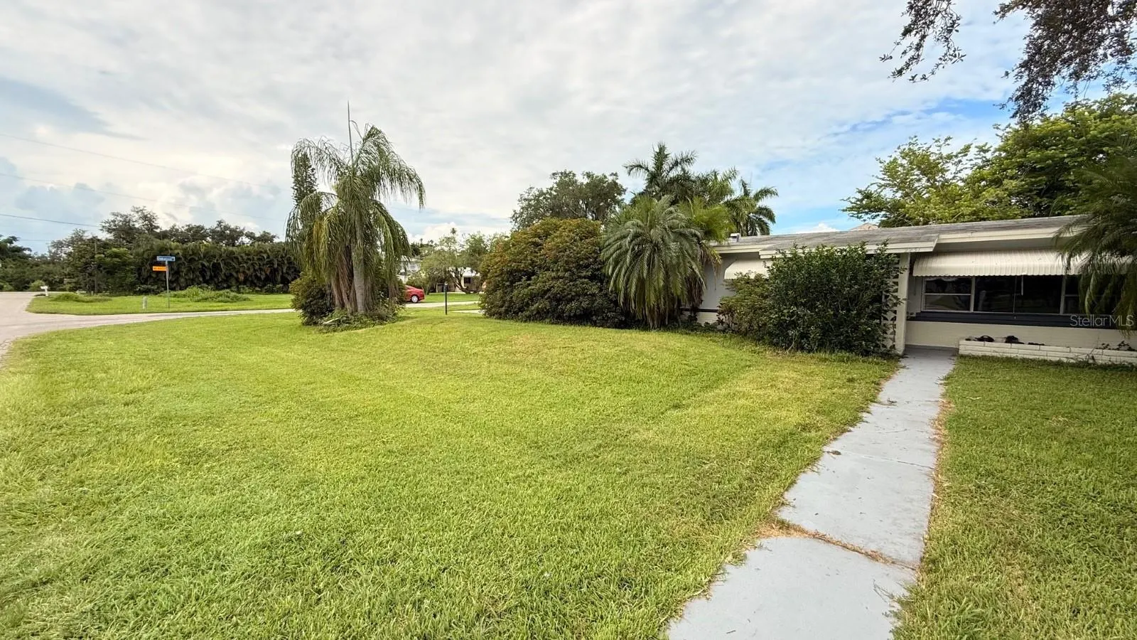 2231 RANDOLPH DR