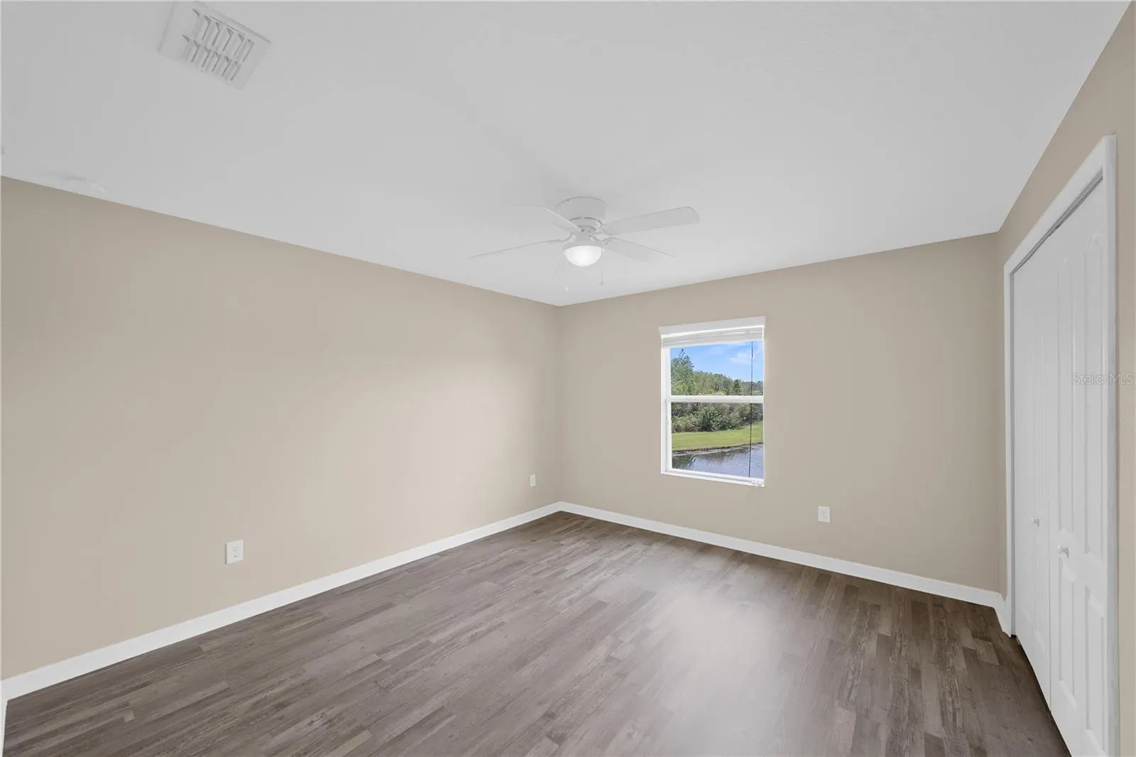3442 RODRICK CIR
