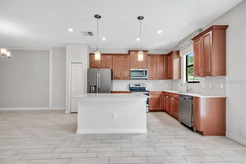 11390 WHISTLING PINE WAY