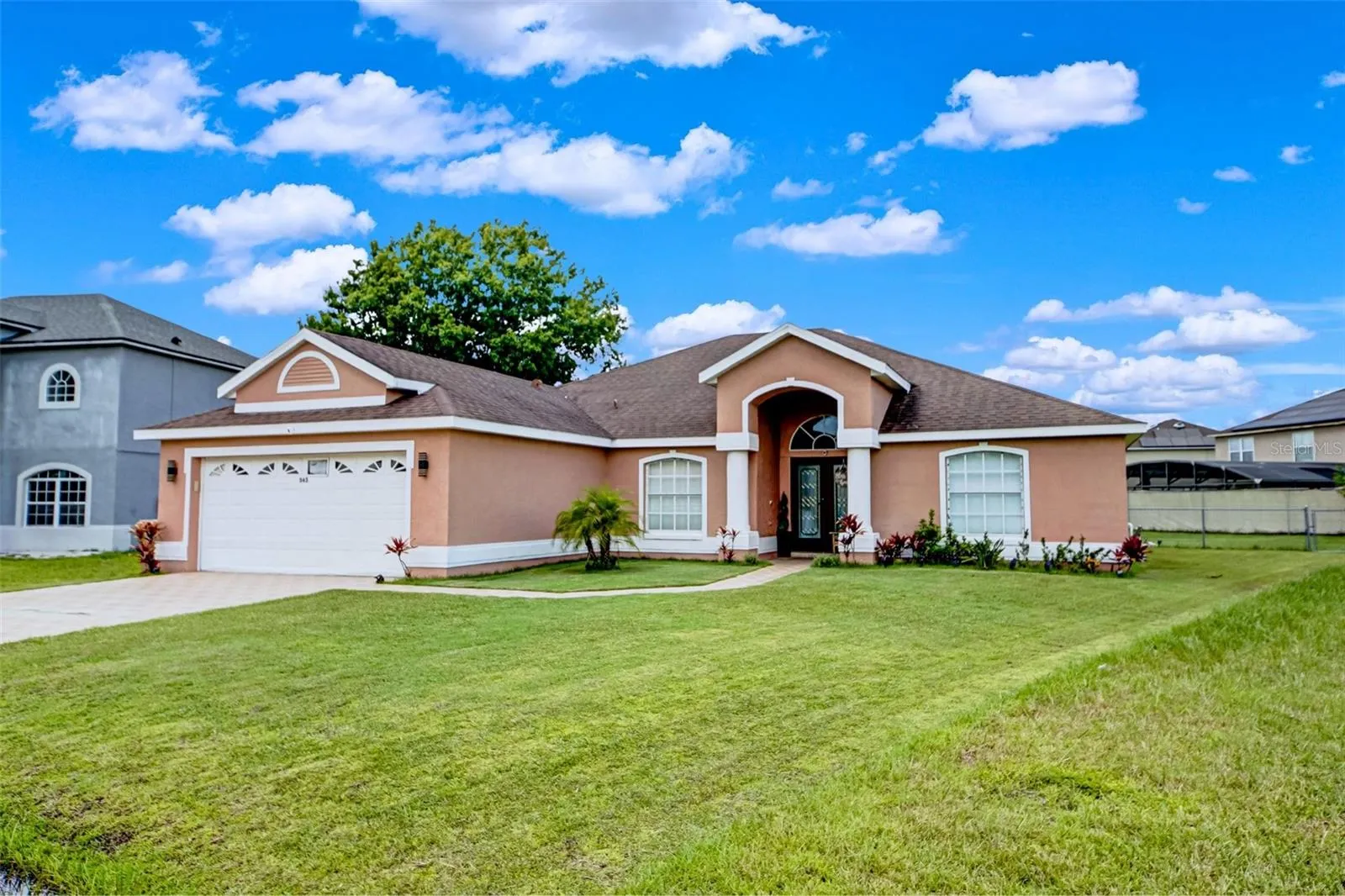 343 AYLESBURY CT