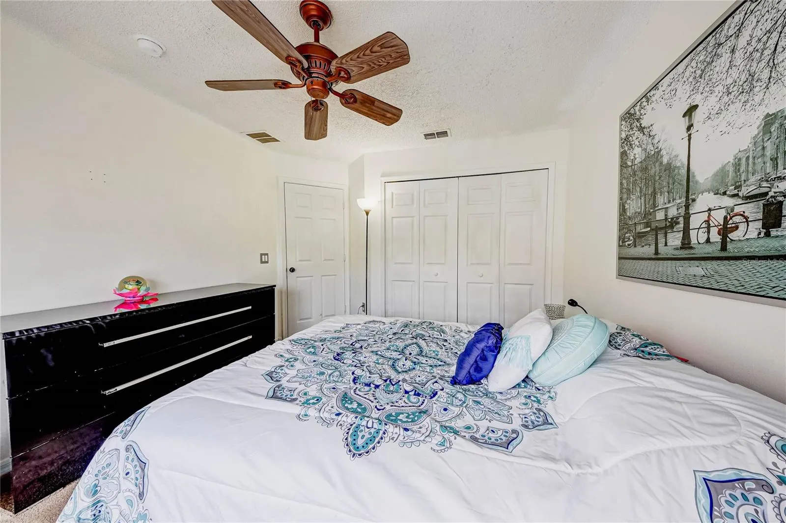 343 AYLESBURY CT