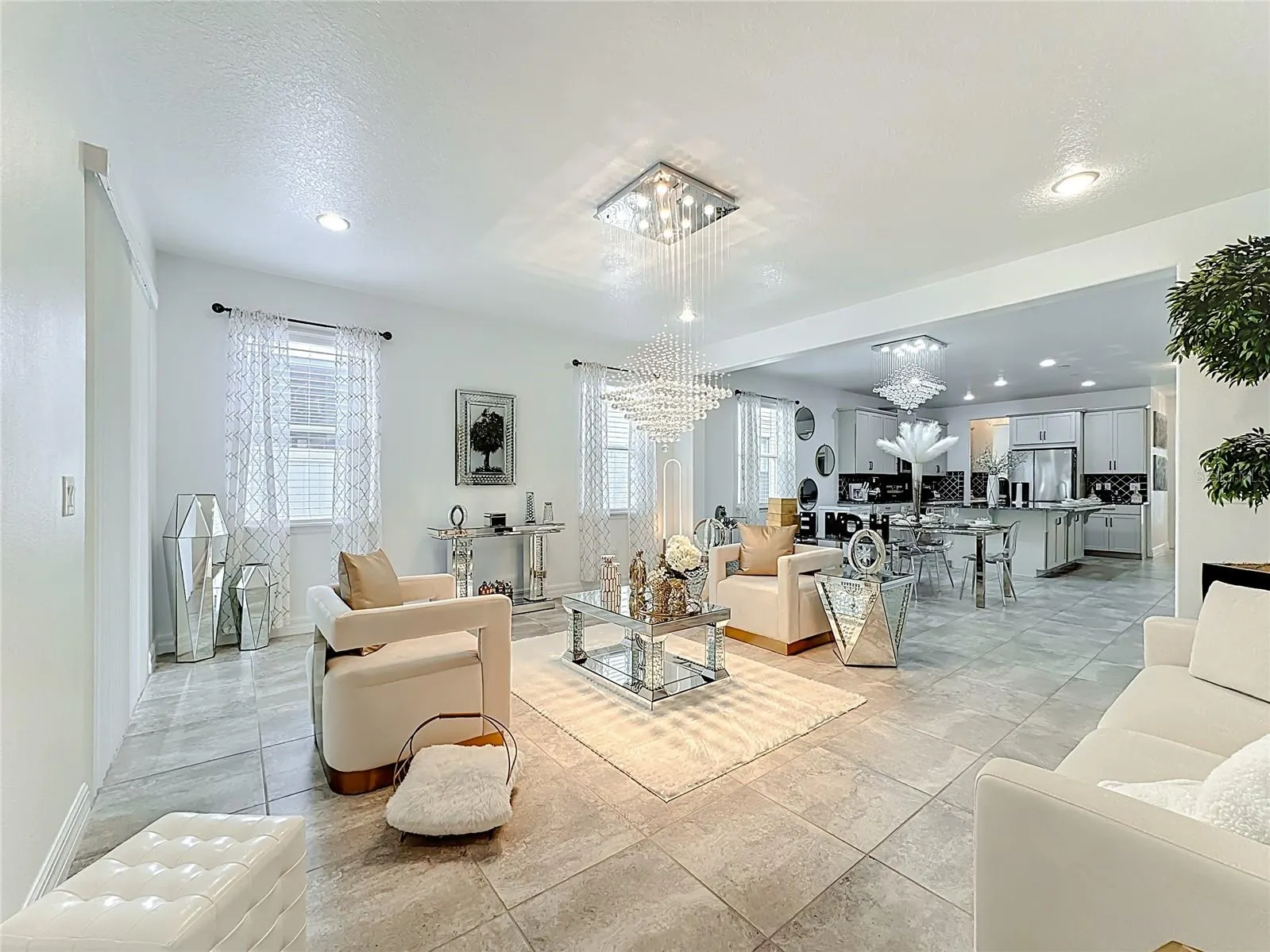 2541 SEGGOLIA LN
