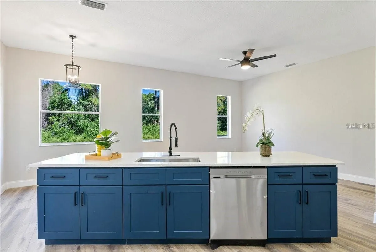 3470 ELIAS CIR