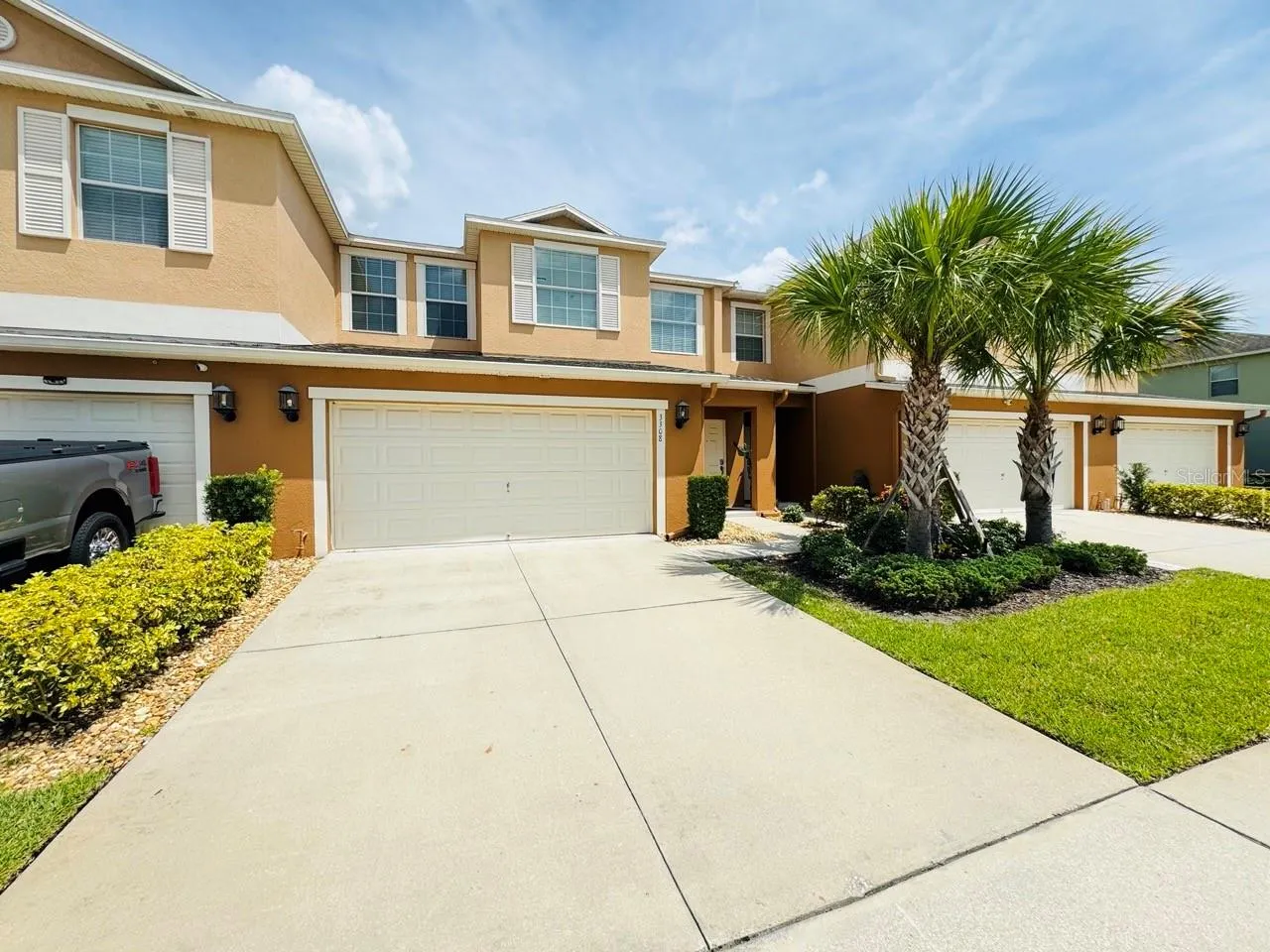 3308 RODRICK CIR