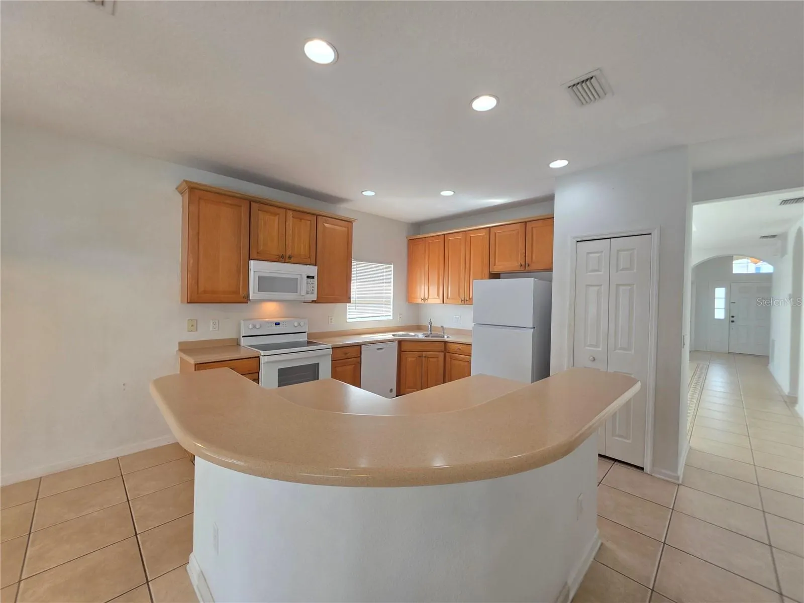 1527 DERBY GLEN DR