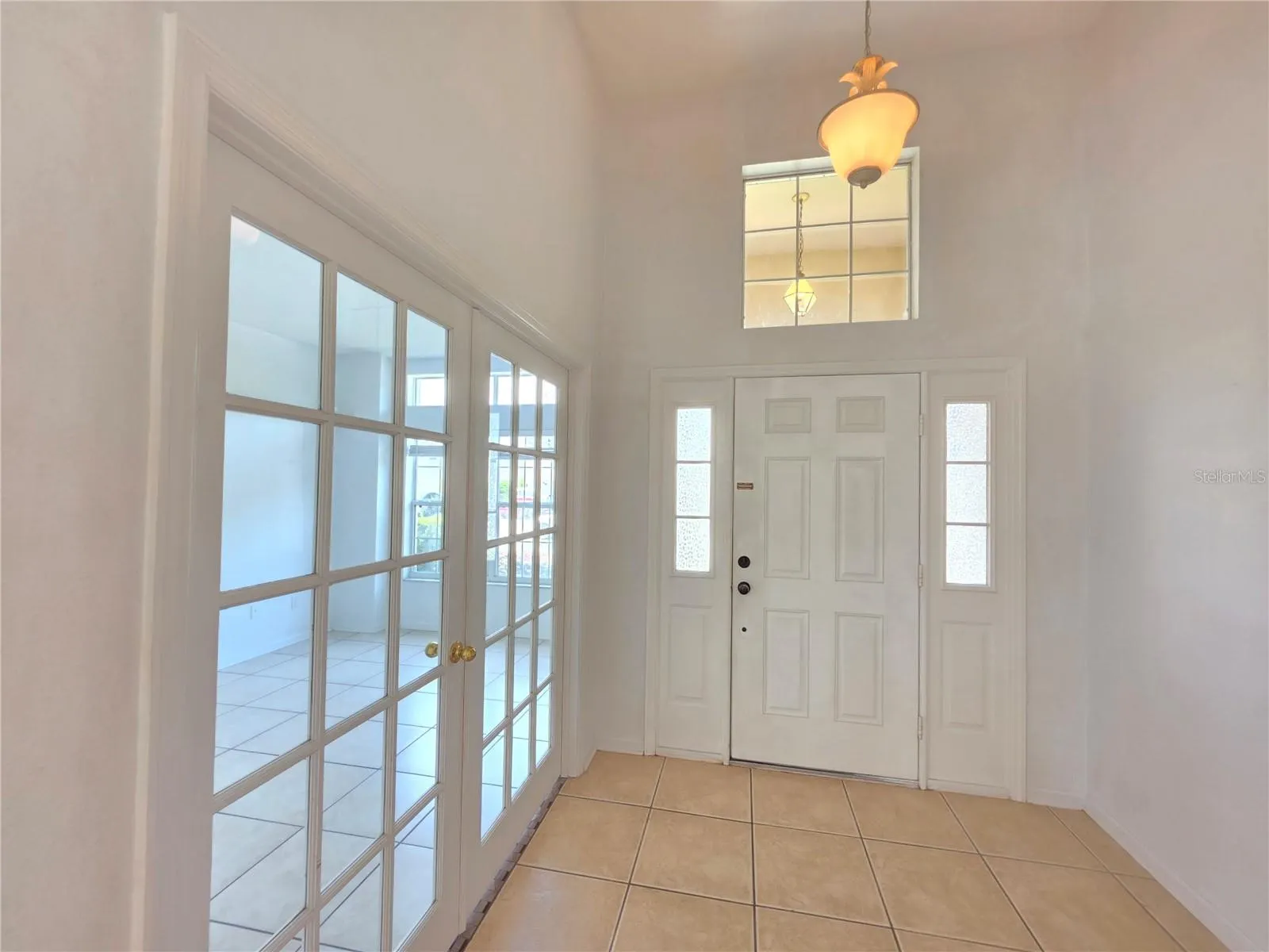 1527 DERBY GLEN DR
