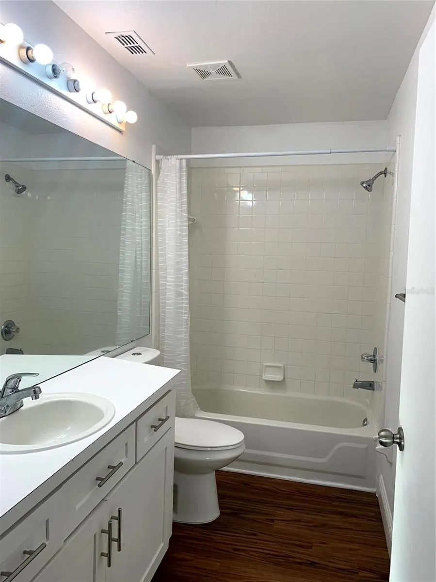 13403 FAIRWAY GLEN DR #104, #104