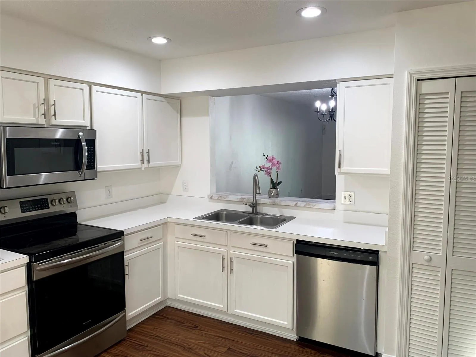 13403 FAIRWAY GLEN DR #104, #104