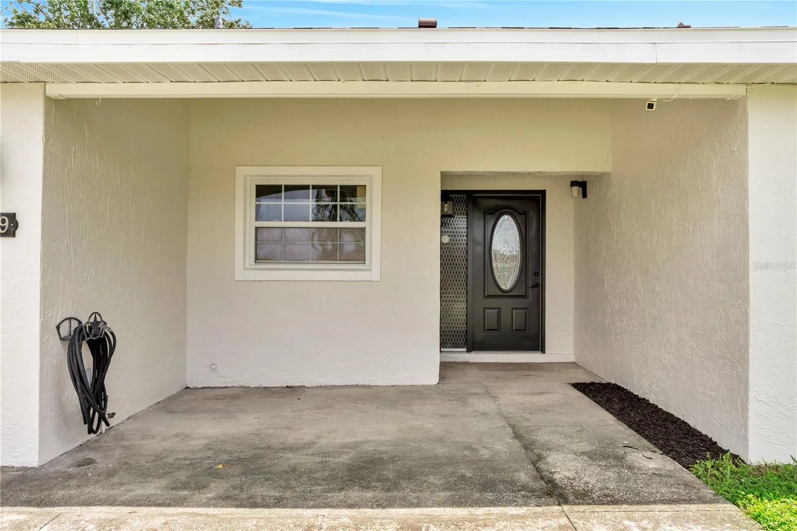 219 IOWA WOODS CIR W