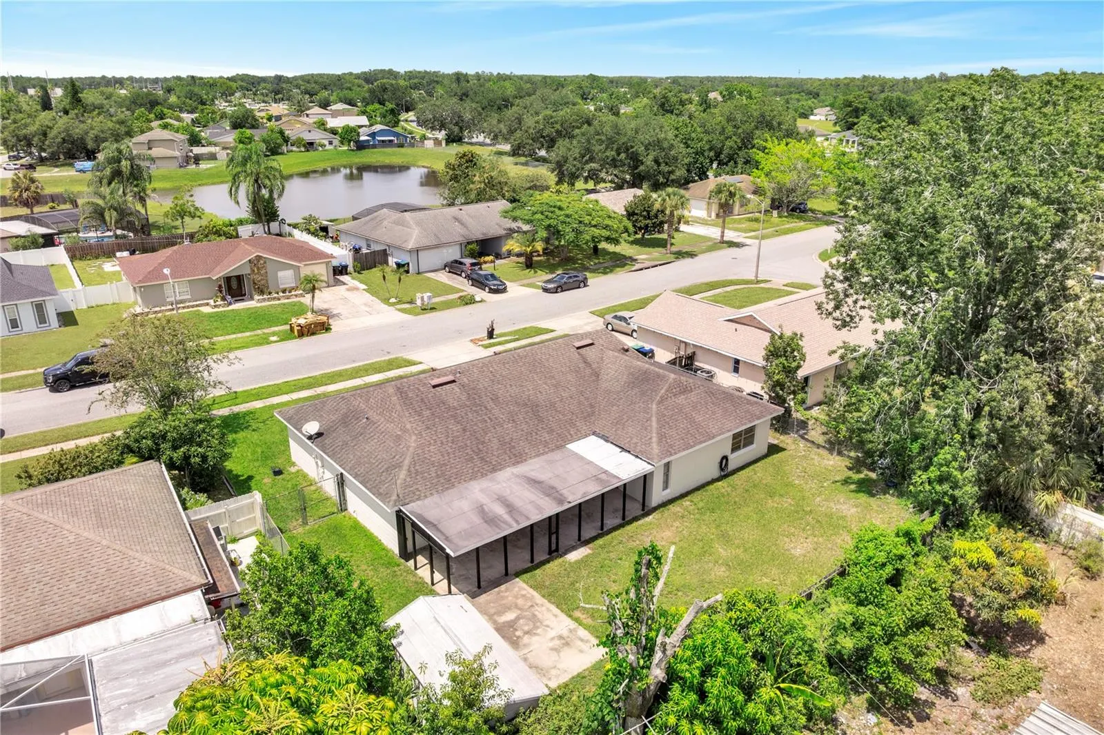 219 IOWA WOODS CIR W